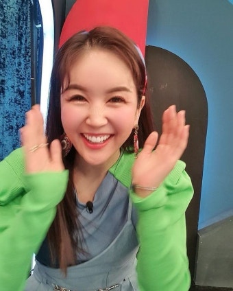 ‘대세’ 장영란, 에너제틱 네온 패션으로 오늘도 “라니가 간다”[SNS컷]