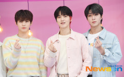 온앤오프 효진-제이어스-와이엇, 온도차가 느껴지는 하트 [포토엔HD]