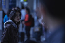 ‘낙원의 밤’ 엄태구X전여빈, 정통 누아르 속 신선한 얼굴들