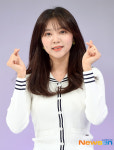라붐 해인, 청순 하트 뿅~[포토엔HD]