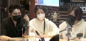 안영미, 생방 중 핸드폰 울린 윤도현에 “방송 할때는 진동으로 해둬야”(두데)