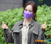 홍자, 홍대장의 심쿵 하트~[포토엔HD]