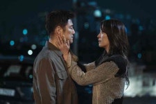 ‘언더커버’ 김현주, 지진희-한고은 은밀한 만남 포착 ‘충격’