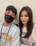 ‘둘째 임신’ 정아, 다시 애프터스쿨로‥♥정창영 특급 외조[SNS★컷]