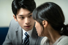 ‘곤지암’ 위하준, 신작 ‘미드나이트’에선 두 얼굴 연쇄살인마로