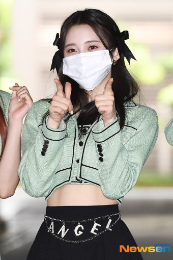 라잇썸 나영 ‘사랑의 총알’[포토엔HD]