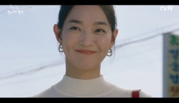 첫방 ‘갯마을 차차차’ 신민아, 김선호 만나 바닷가 치과 개원 준비 (종합)