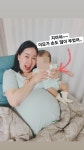 세쌍둥이 임신 황신영, 몸무게 32㎏ 증가→친구아기 안고 함박미소 손도 부었어