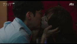 ‘인간실격’ 박병은·김효진 키스 모텔行, 전도연과 이혼하나 [결정적장면]
