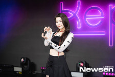 케플러 샤오팅, 블링블링한 시그니처 포즈 [포토엔HD]