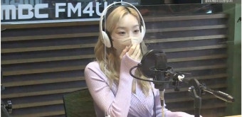 ‘정희’ 김신영 “태연, SM 세계관 가운데 있어…광야의 여신” 극찬
