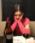 레드벨벳 조이, ♥크러쉬와 달달 와인 데이트? 점점 더 예뻐지네