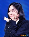 네일서리다 | 서리(Seori), 따뜻한 미소[포토엔HD]