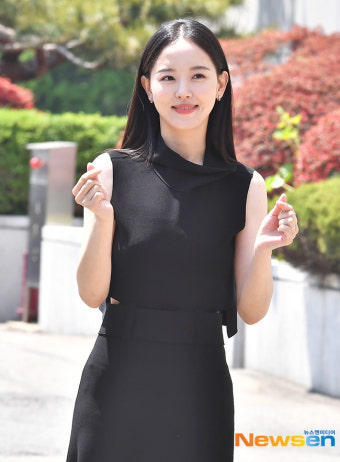 강한나, 하트가 그림인 줄  [포토엔HD]