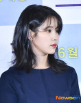 아이유, 조명보다 화사한 꽃미소 [포토엔HD]