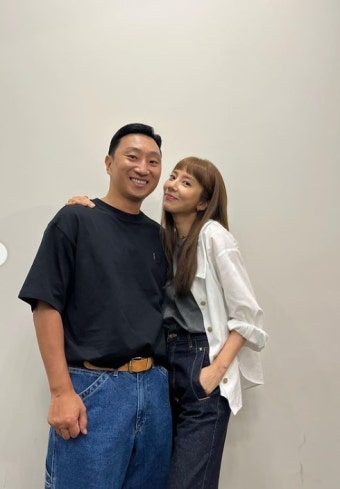 손담비, 이규혁 곤란해 보일 정도로 빈틈없이 밀착 ‘달달한 신혼’