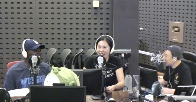 박명수, 레깅스 시구에 열광! 라디오쇼에서 재미와 유익함 전달 중