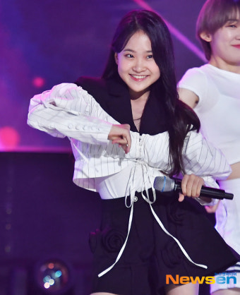 김다현, 밝게 빛나는 매력 [포토엔HD]