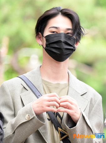 엔하이픈 니키, 시크한 하트[포토엔HD]