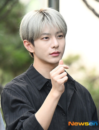 골든차일드 최보민, 만찢남의 하트 [포토엔HD]