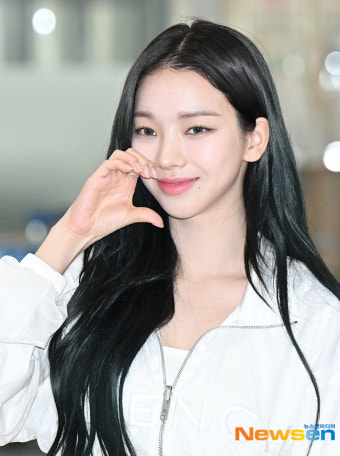 에스파 카리나, 진정한 꽃미모 볼하트 [포토엔HD]