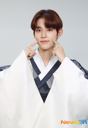 나인아이 멤버 서원, 개인 사정으로 탈퇴 후 보이즈 2 플래닛 참가 예정, 팬들 충격 (89자)