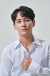 클릭비 김태형, 트롯 가수 도전…마운틴무브먼트와 전속계약[공식]