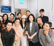 ‘비♥’ 김태희, 밝은 근황 포착…시선 강탈 미모 여전