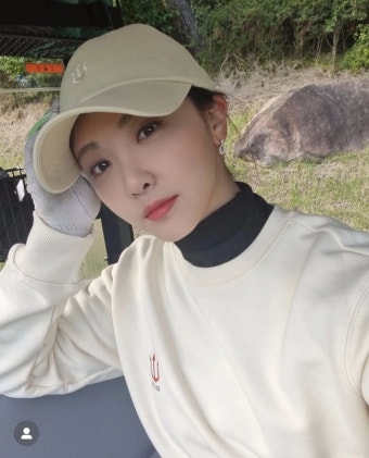 김민아, 9살 연상 사업가와 열애 인정 후 근황 “날이 좋잖아”