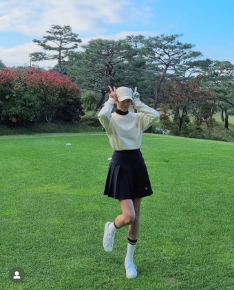 김민아, 9살 연상 사업가와 열애 인정 후 근황 “날이 좋잖아”