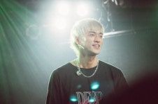 Y2K 코지 “20년간 마음가는대로 활동, 유이치와 다른 길 가보고 싶었다”