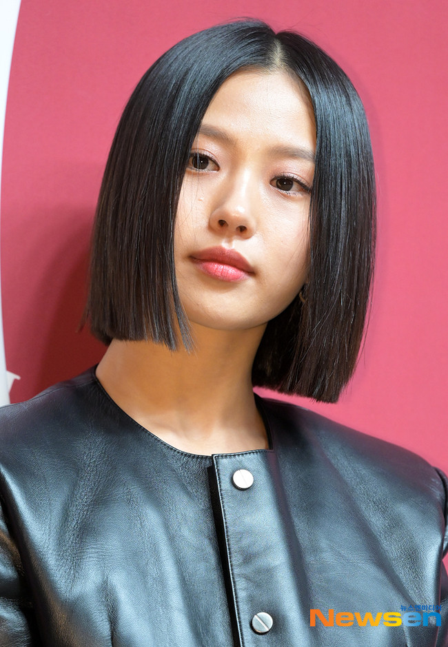 고민시, 드라마 아무도 없는 숲속에서 촬영을 위해 43kg 다이어트 성공적으로 완수하여 논란