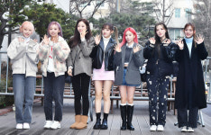 시그니처, 러블리한 출근길 표정 [포토엔HD]