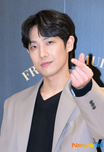 이준, 치명적인 하트[포토엔HD]