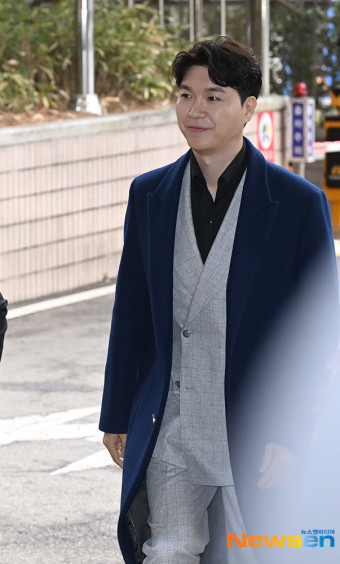 친형재판 증인으로 출석하는 박수홍 [포토엔HD]