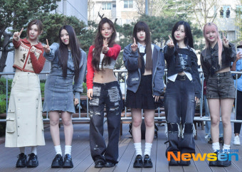 NMIXX 엔믹스, 봄꽃 만개한 포즈 [포토엔HD]