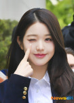 아이브 장원영, 윙크에 셔터 세례 [포토엔HD]