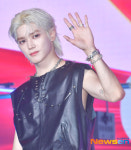 NCT 태용, 오늘 솔로 데뷔했어~[포토엔HD]