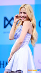 오마이걸 효정, 금발 공주로 변신[포토엔HD]