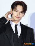 세븐틴 준, ‘문준휘’의 훈훈한 볼하트 [포토엔HD]