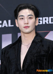 백호, 눈빛이 멋짐 [포토엔HD]