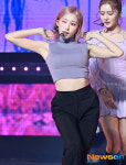 지니어스 안다미로, 매혹적인 윙크 [포토엔HD]