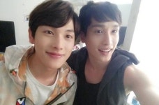 임시완 “팬들한테는 돈 받지 마”‥‘고깃집 점장’ 제아 김태헌이 공개한 미담