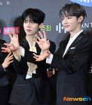 제로베이스원 한유진-장하오, 한터 장풍! [포토엔HD]