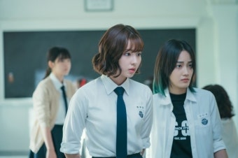 장원영 언니 장다아 불변의 최상위권 포스, 알 수 없는 속내 (피라미드 게임)