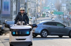 최강희, 가사도우미 이어 요구르트 매니저 됐다‥전동카트 자랑