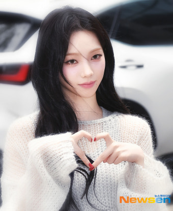aespa 카리나 KARINA, 우아한 예쁨 [포토엔HD]