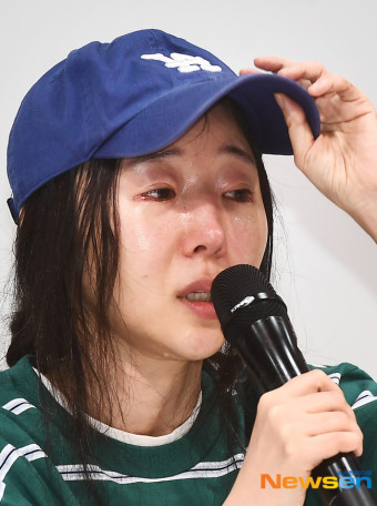민희진 어도어 대표, 뉴진스 해린 이야기에 눈물이 왈칵..  [포토엔HD]