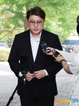 김호중, 긴장된 표정으로 서울중앙지법 출석 [포토엔HD]