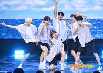 ‘투어스’가 꾸미는 청춘만화 [포토엔HD]
